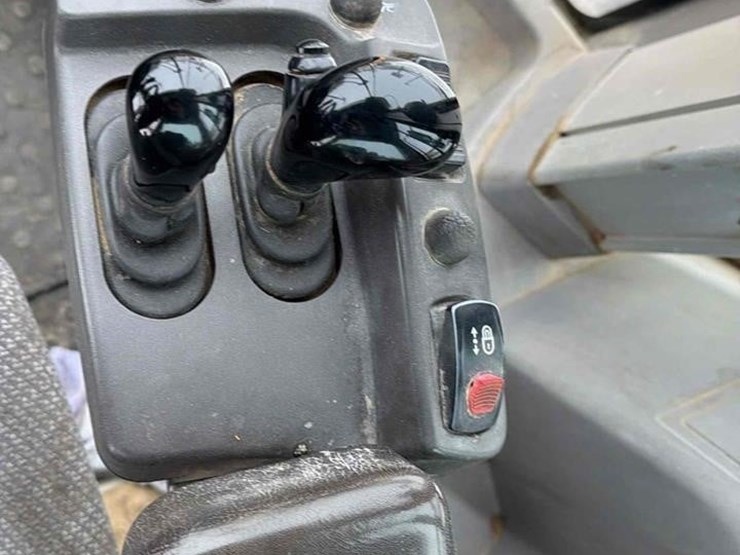 2017-volvo-l110h-image-19