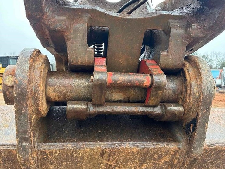 deere-470g-lc-image-32