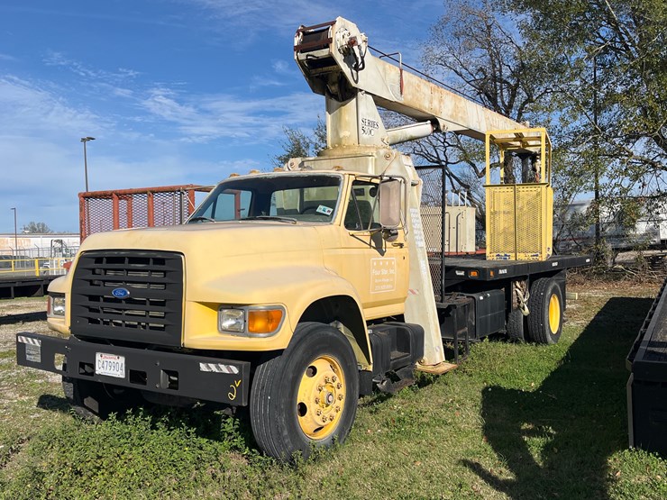 #2-•-1996-ford-f80-boom-truck-image-18