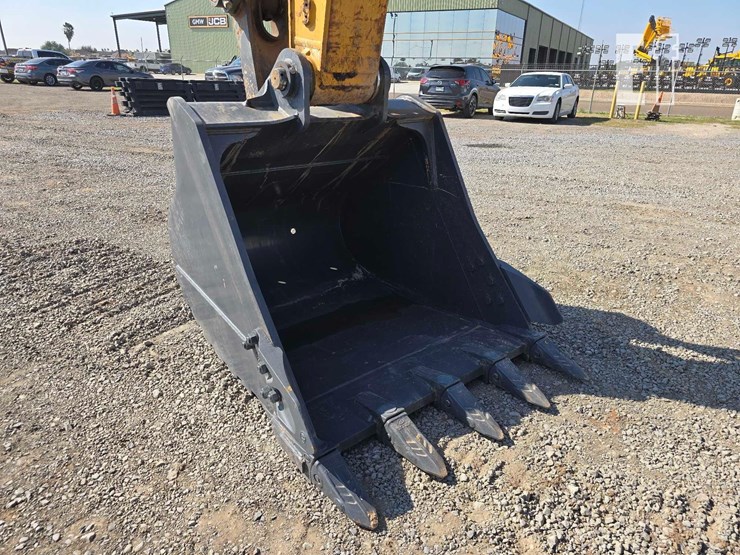 2022-xcmg-xe210u-image-10