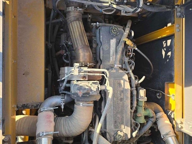 2022-xcmg-xe210u-image-27