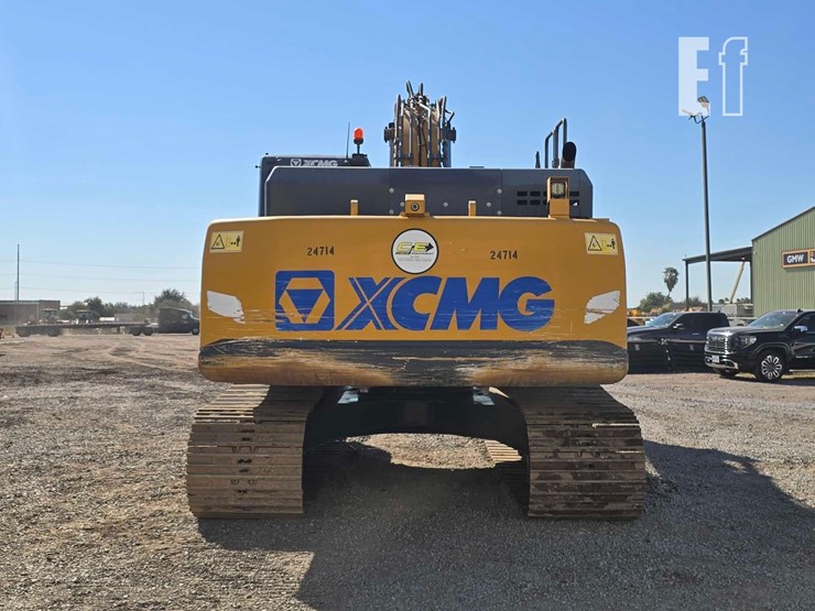 2022-xcmg-xe210u-image-8