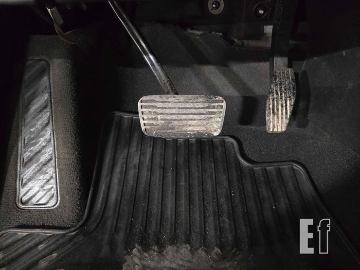 2021-gmc-sierra-1500-image-11