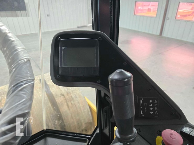 2020-caterpillar-cs44b-image-20