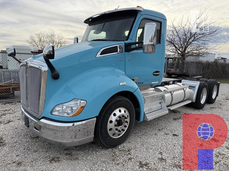 2019-kenworth-t680-image-1