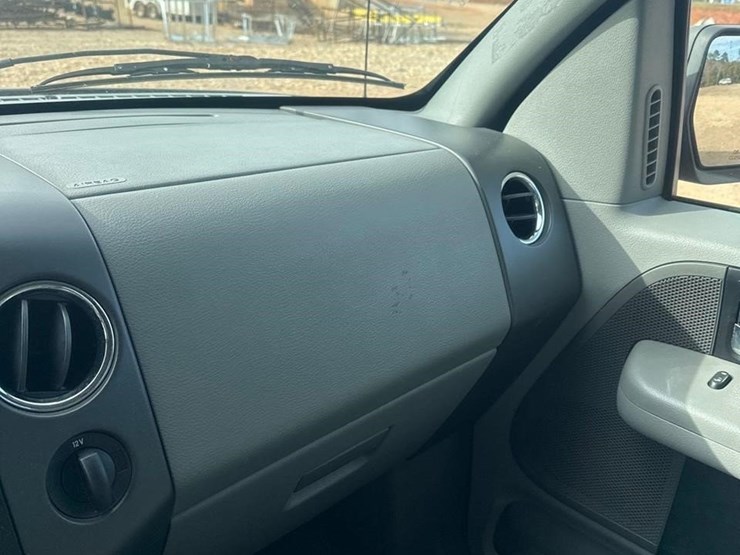 2008-ford-f150-xlt-image-27