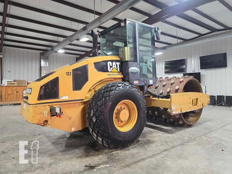 2008-caterpillar-cs56-image-3