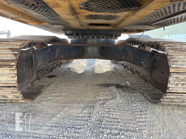 2018-deere-350g-lc-image-14