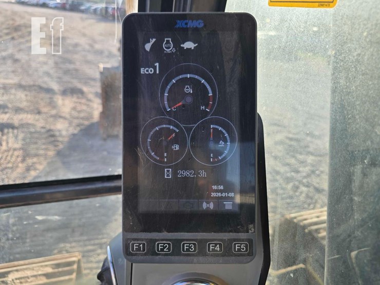 2022-xcmg-xe210u-image-19