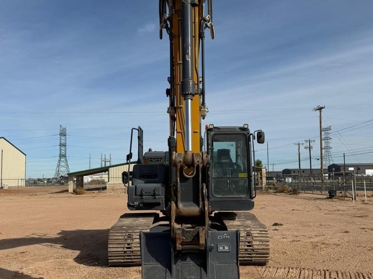 2022-xcmg-xe210u-image-9