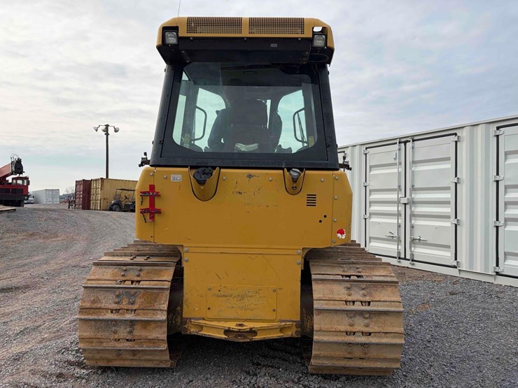 2015-caterpillar-d5k2-lgp-image-4