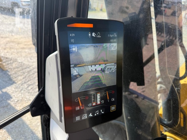 2023-caterpillar-320gc-image-14