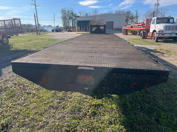 #4-•-32ft-goose-neck-trailer-image-7