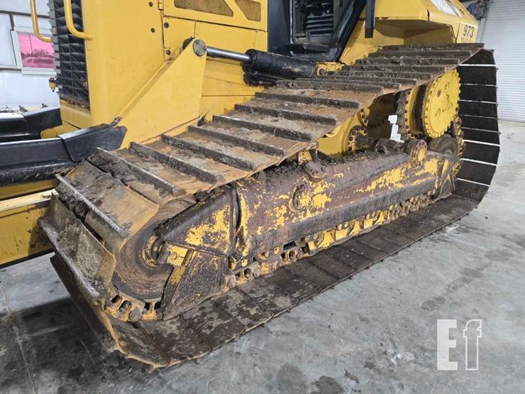 2013-caterpillar-d6n-lgp-image-21