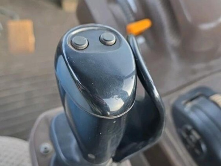 john-deere-6420-image-17