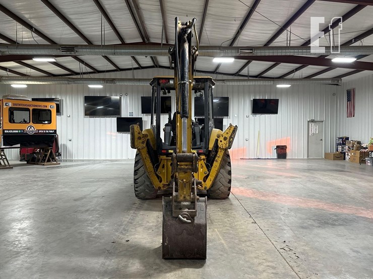 2016-caterpillar-415f2-image-8