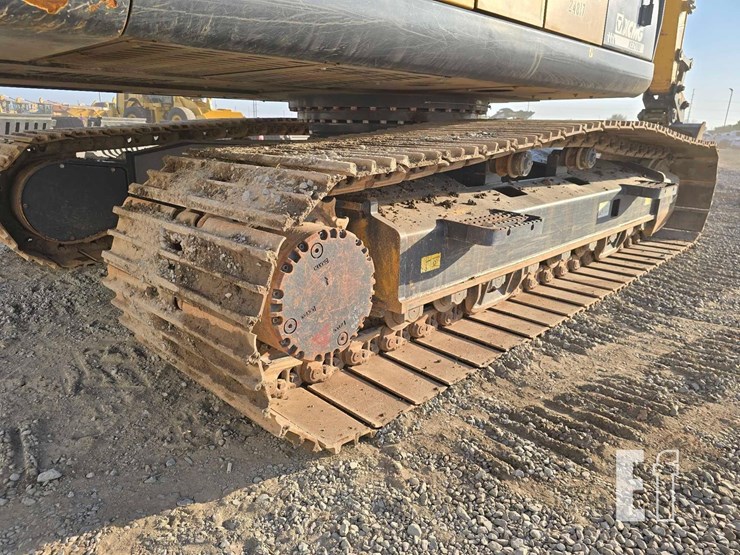 2022-xcmg-xe210u-image-24