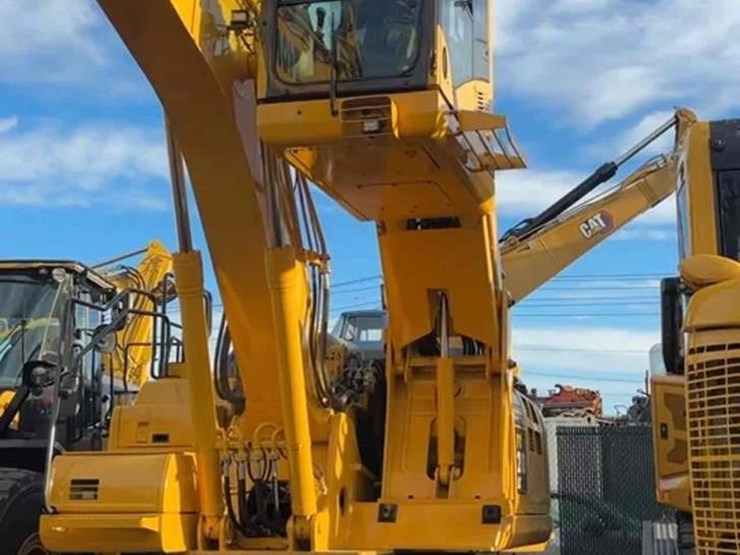 2021-komatsu-pc210-lc-11-image-5