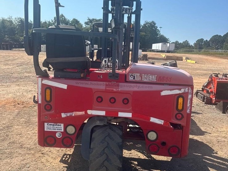 2005-moffett-m55-image-4