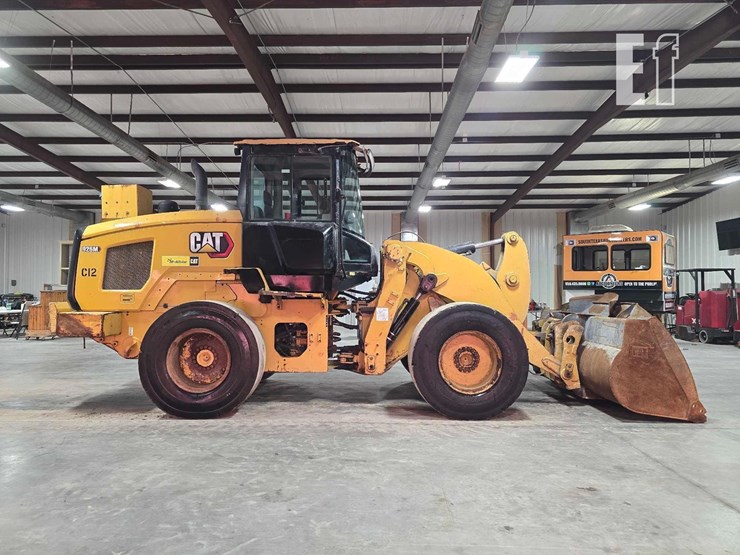 2020-caterpillar-926m-image-6