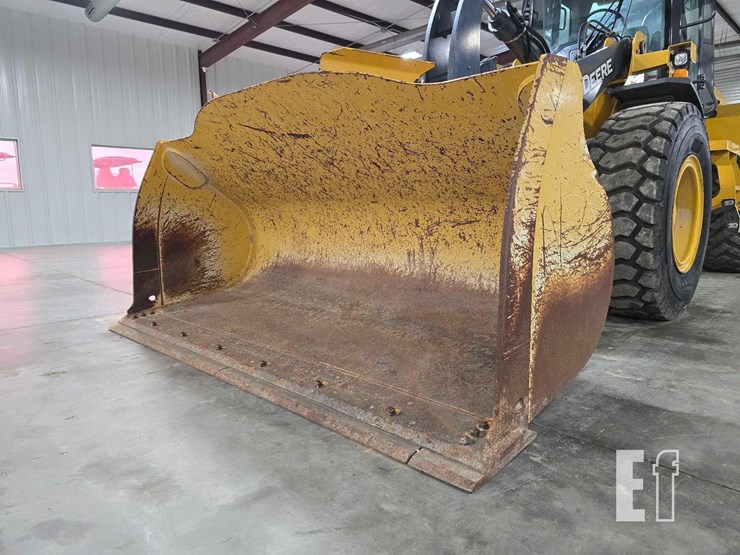 2022-deere-444-p-tier-image-9