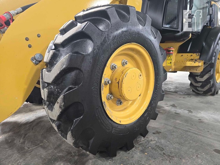 2018-caterpillar-906m-image-25