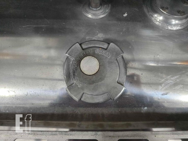 2004-international-paystar-5900-image-23