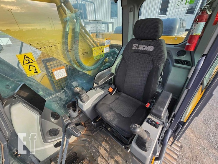 2023-xcmg-xe300u-image-12