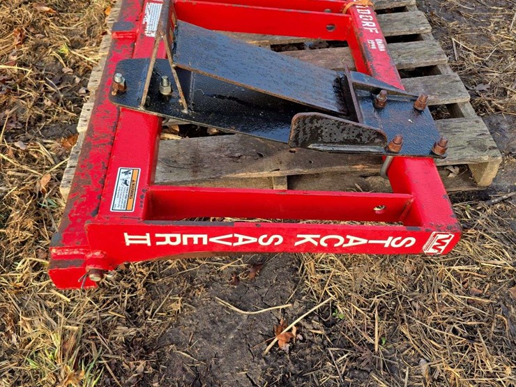 westendorf-stack-saver-2-skid-steer-attachment-image-3