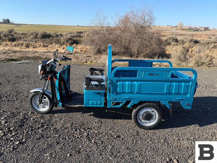 2025-ir-iret13-electric-tricycle-image-2