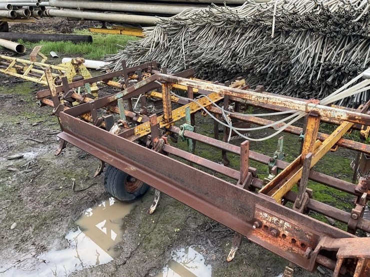 custom-3-pt-5-row-60"-cultivator-image-6