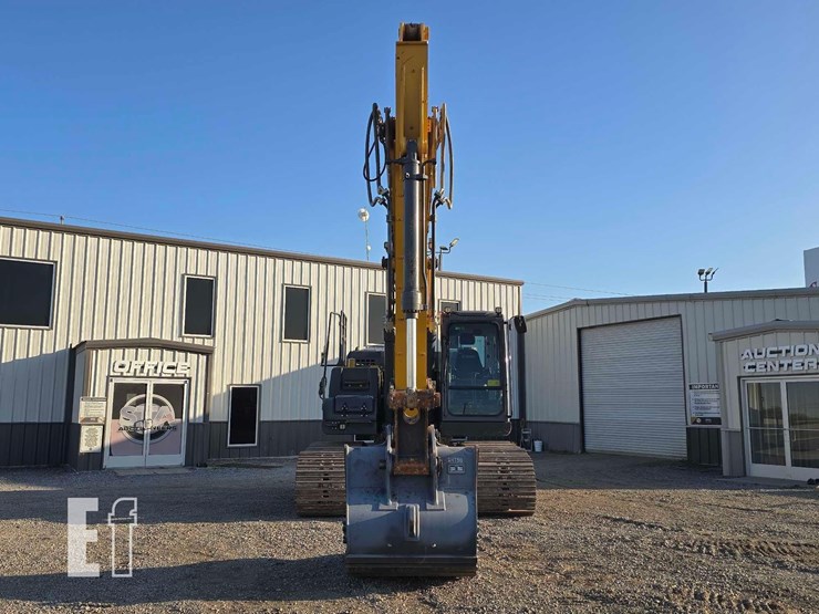 2022-xcmg-xe210u-image-7