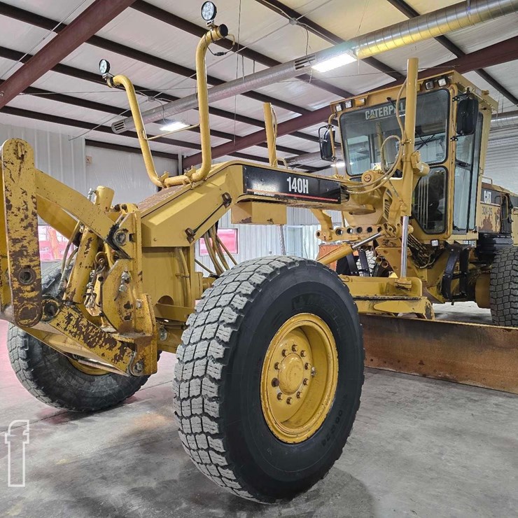 2006 CATERPILLAR 140H