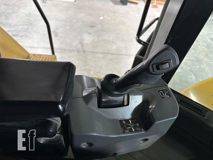 2013-caterpillar-966k-image-20