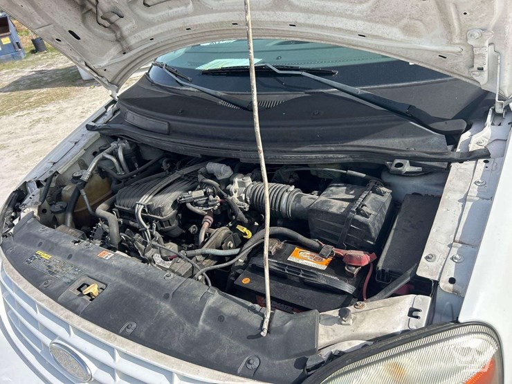 2005-ford-freestar-image-7