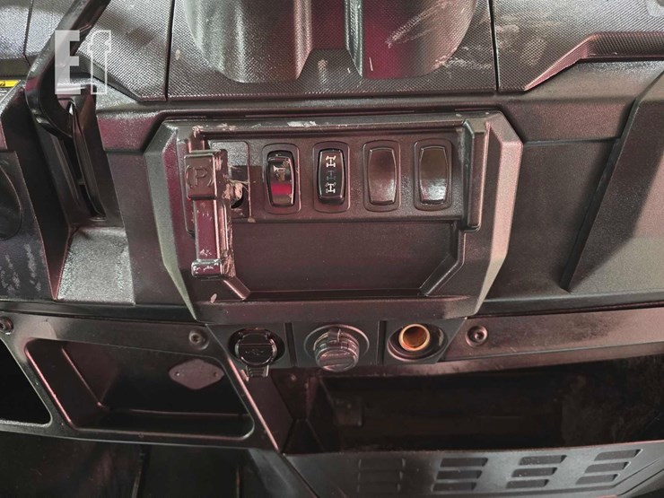 polaris-pro-xd-fs-diesel-crew-image-16