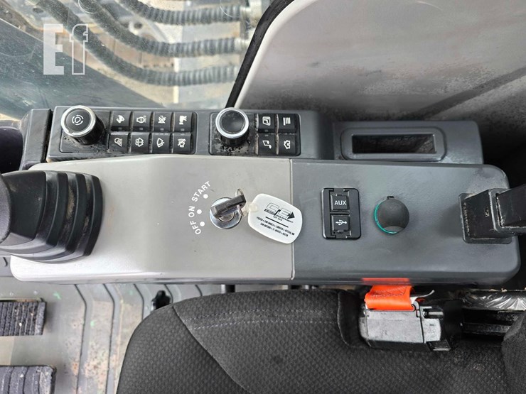 2023-xcmg-xe300u-image-15