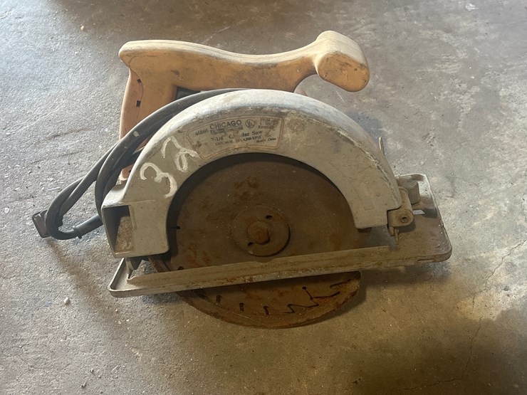 #32-•-chicago-circular-saw-image-1