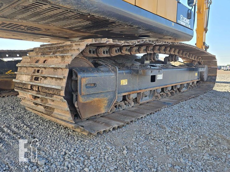 2022-xcmg-xe210u-image-26