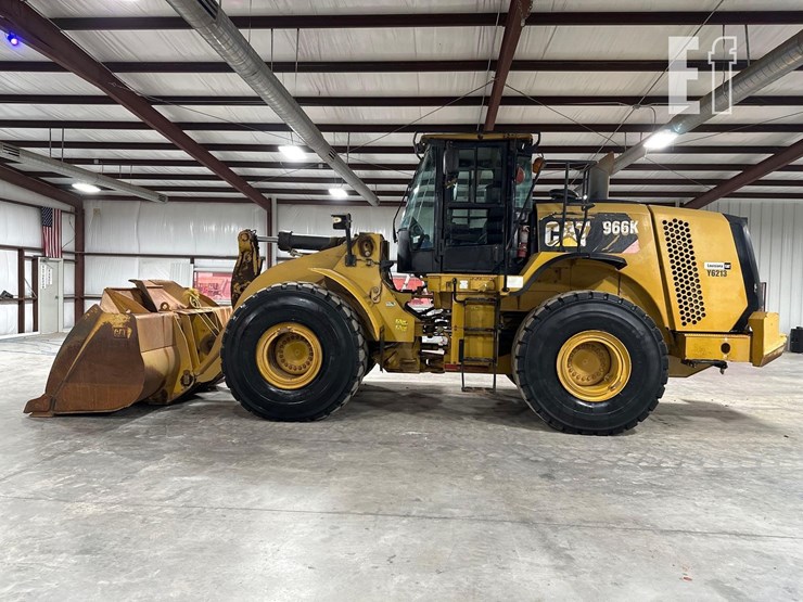 2013-caterpillar-966k-image-5