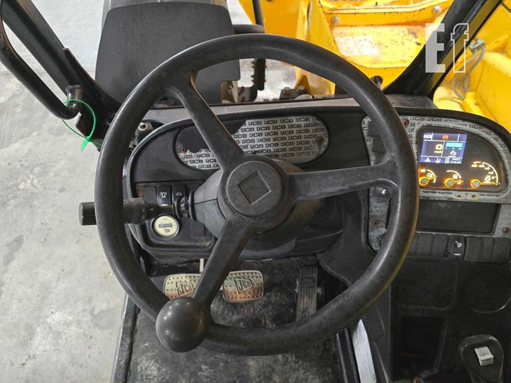 2017-jcb-510-56-image-15