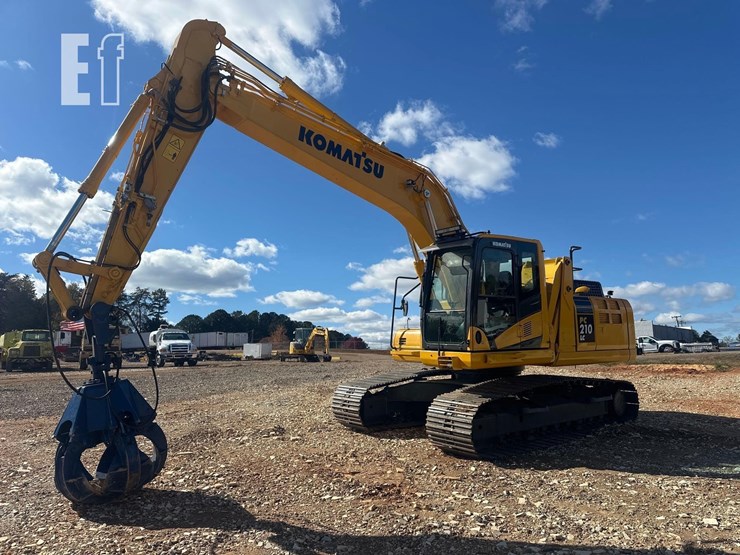 2021-komatsu-pc210-lc-11-image-1