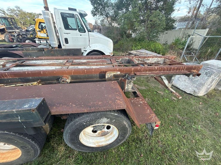 1999-sterling-l9513-image-16