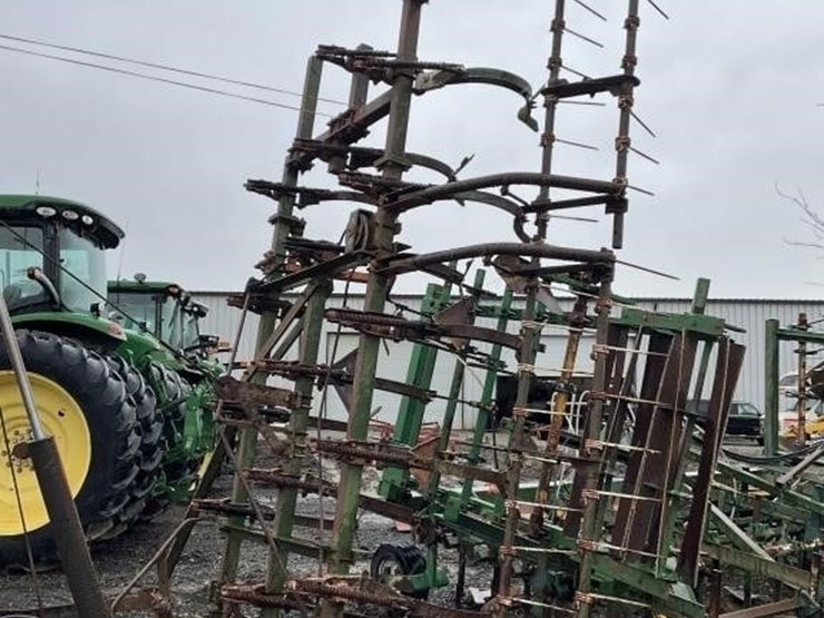 glenco-30'-fold-up-field-cultivator-image-12