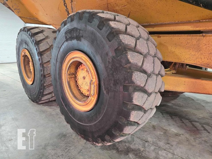 2015-caterpillar-745c-image-23