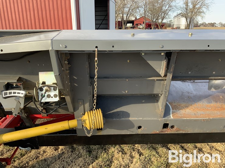 2010-gleaner-3000-image-14