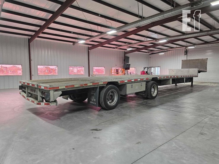 2000-east-53-ft-image-3