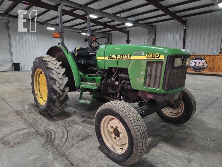 2000-john-deere-5210-image-2