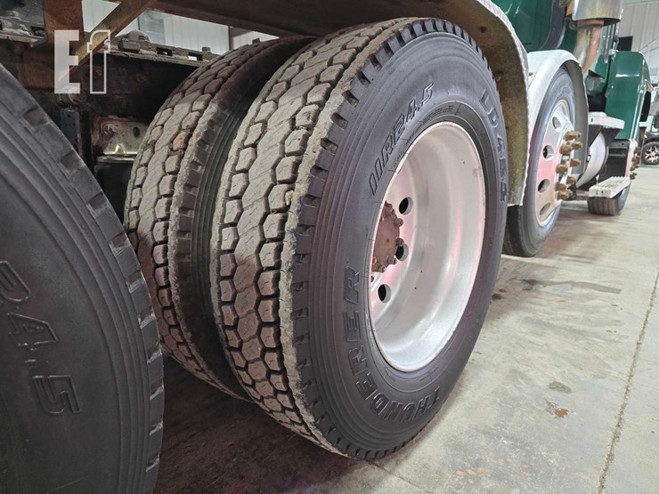 2000-mack-ch613-image-16