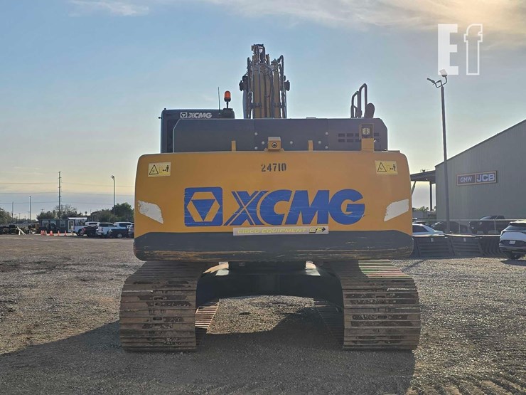 2022-xcmg-xe210u-image-8